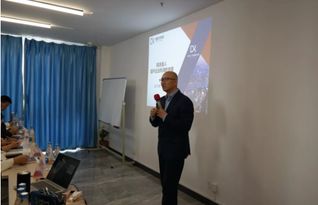 内蒙古知名企业家走进立人人才 听人力资源专家讲述ceo如何精准选人